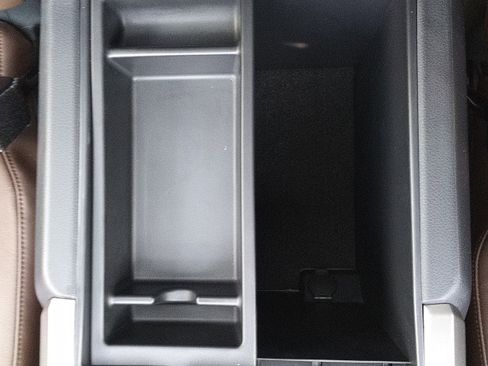 Used 2023 Nissan Titan Platinum Reserve w/ Moonroof Package image 18