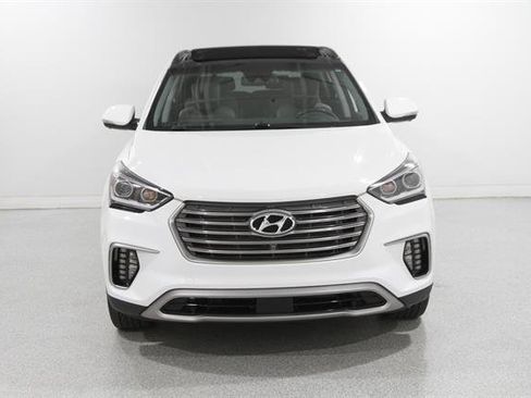 Used 2017 Hyundai Santa Fe Limited AWD/4WD image 2