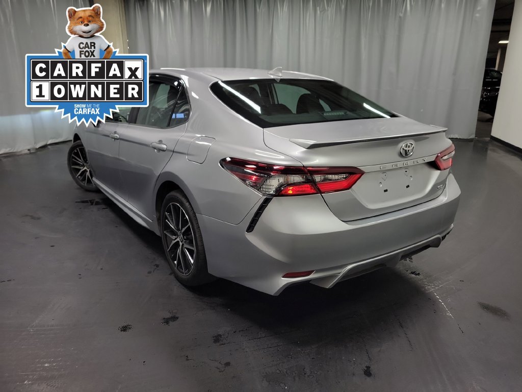 Used 2024 Toyota Camry SE w/ Convenience Package FWD image 6