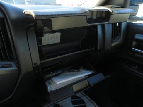 Used 2016 GMC Sierra 3500 4x4 Crew Cab w/ Sierra Convenience Package image 21