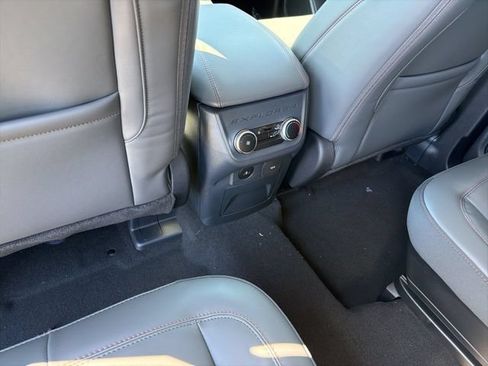 New 2026 Ford Explorer Active w/ Active Comfort Package AWD/4WD image 11