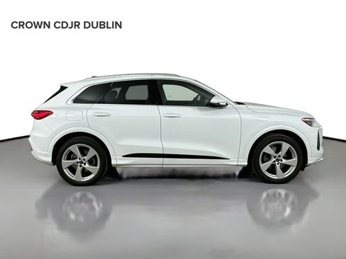 Used 2025 Audi Q5 Prestige AWD/4WD image 5