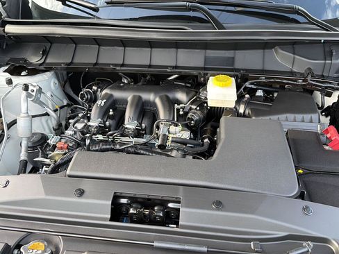 New 2026 Nissan Pathfinder SL FWD image 34