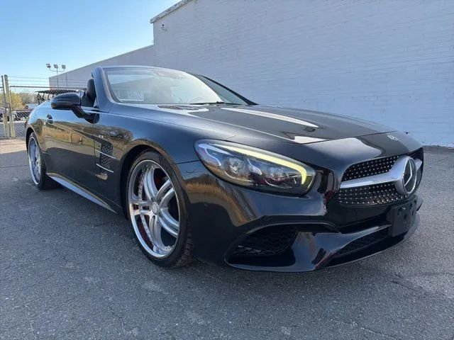 Used 2017 Mercedes-Benz SL 550 image 16