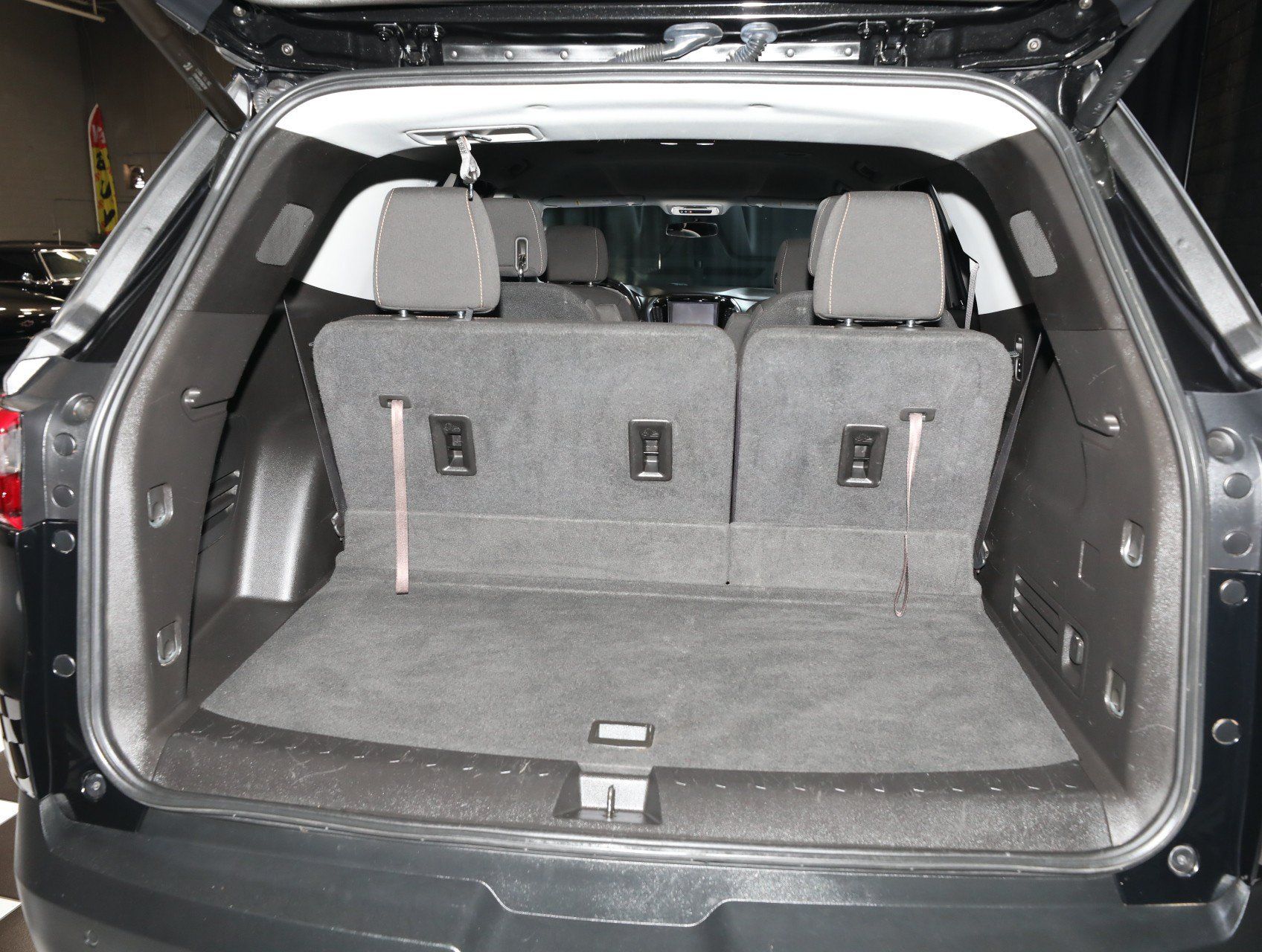 Used 2018 Chevrolet Traverse LT AWD/4WD image 5