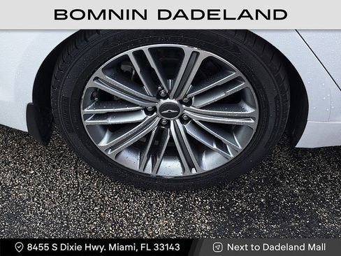 Used 2018 Genesis G80 3.8 image 8