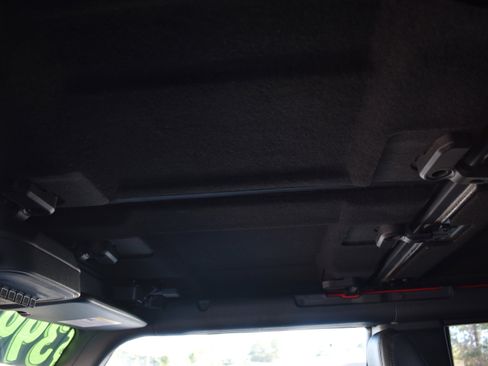 Used 2023 Ford Bronco Black Diamond image 15