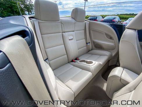 Used 2016 Volkswagen Eos Komfort image 35