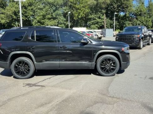 Used 2023 GMC Acadia SLT w/ Elevation Edition AWD/4WD image 9