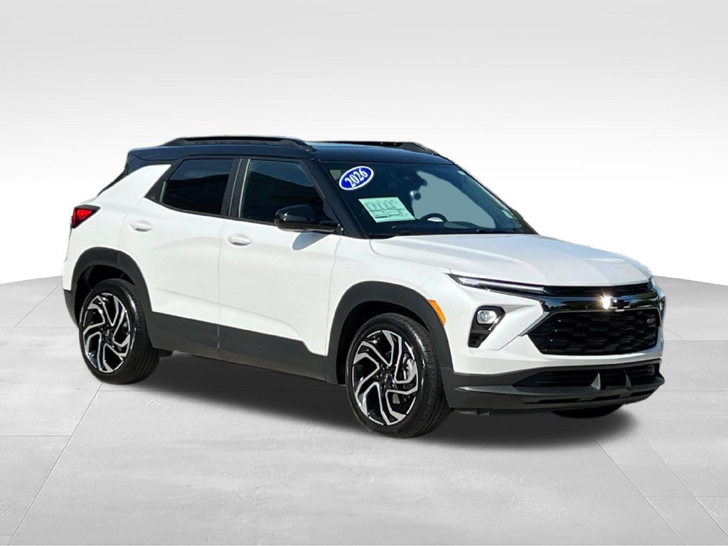 Used 2026 Chevrolet TrailBlazer RS w/ Convenience Package FWD image 3