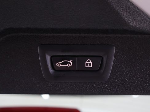 Used 2016 BMW X5 xDrive40e image 20