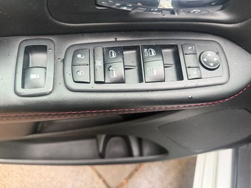 Used 2018 Dodge Grand Caravan GT image 10