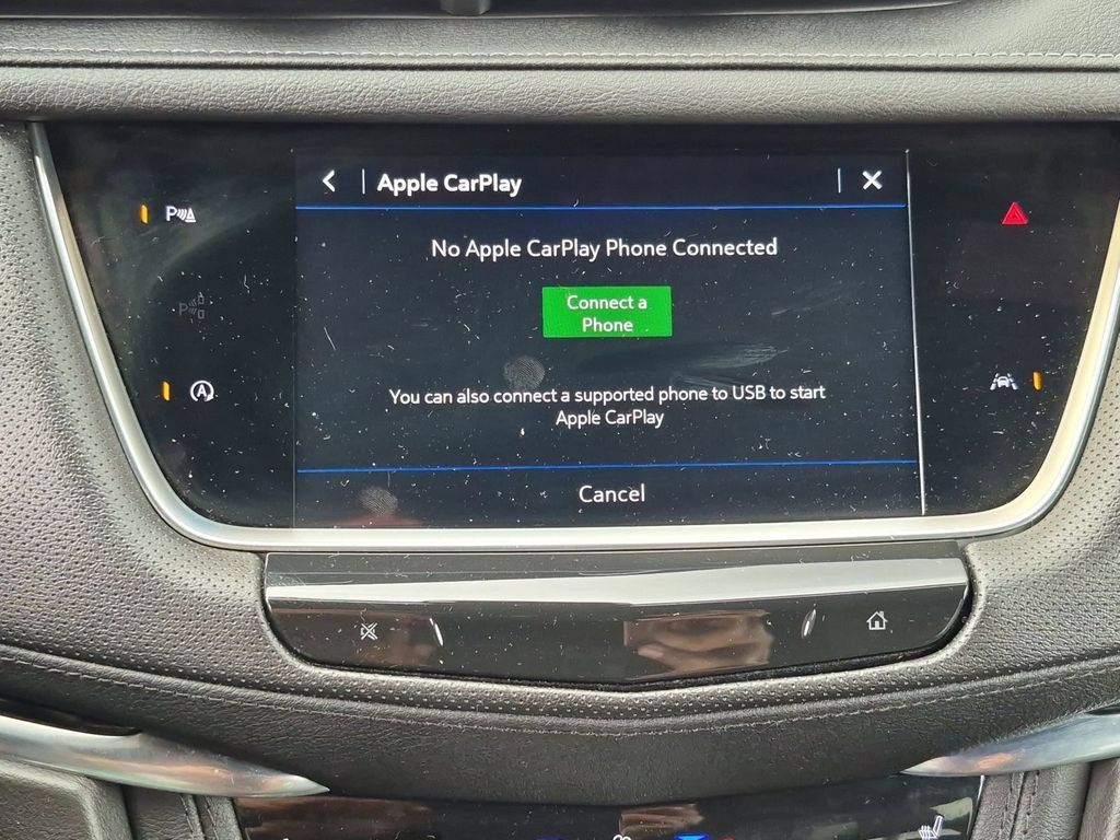 Certified 2023 Cadillac XT6 Luxury FWD image 6