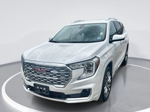 Used 2023 GMC Terrain Denali w/ LPO, Floor Liner Package AWD/4WD image 1