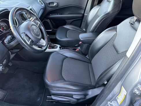 Used 2020 Jeep Compass Latitude w/ Safety & Security Group image 8