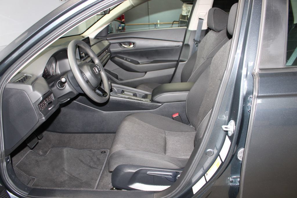 Used 2024 Honda Accord LX image 7