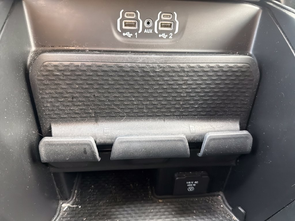 Used 2020 RAM 1500 Laramie AWD/4WD image 19