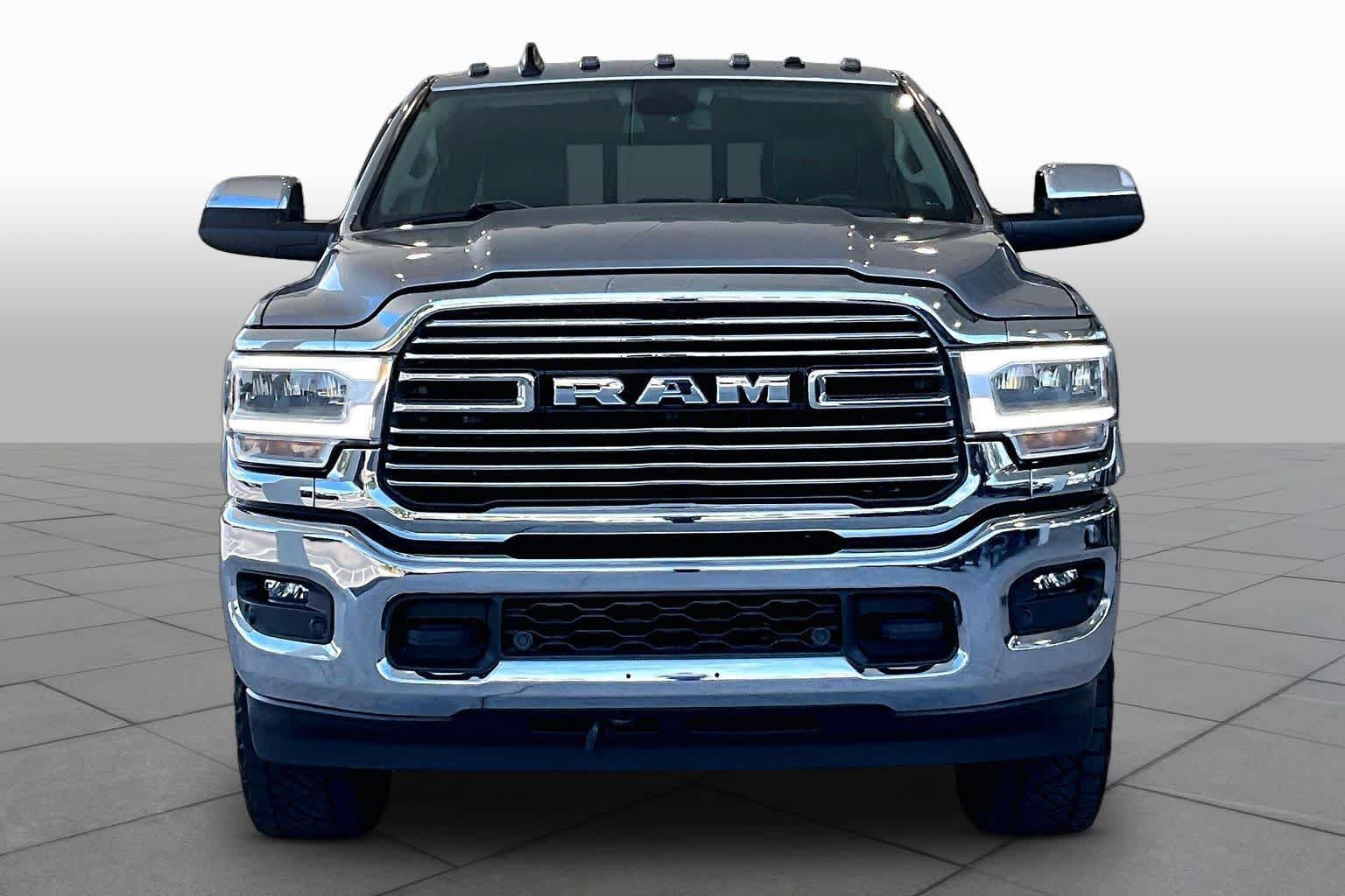 Used 2022 RAM 2500 Laramie AWD/4WD image 3