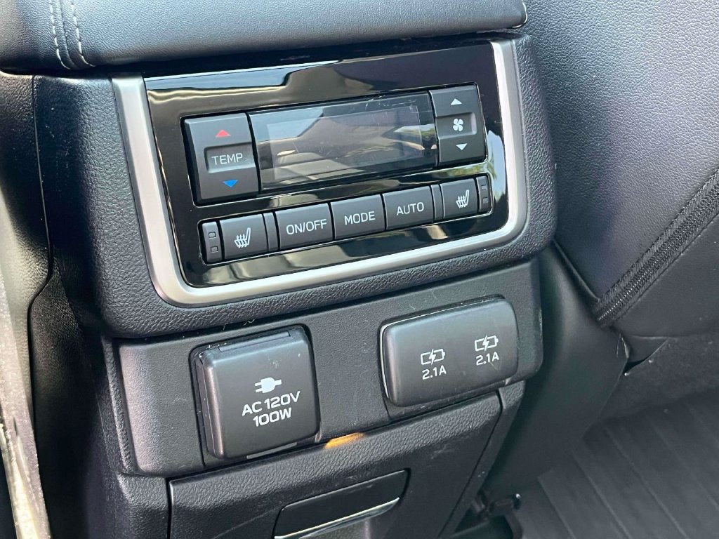 Used 2022 Subaru Ascent Touring AWD/4WD image 18