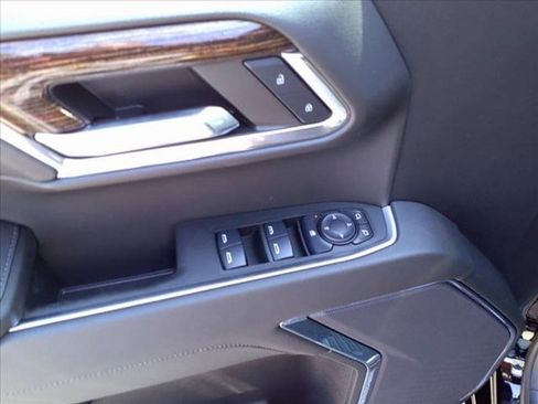 New 2024 GMC Sierra 1500 SLE w/ Preferred Package image 11