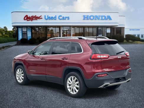 Used 2017 Jeep Cherokee Limited w/ Trailer Tow Group image 3