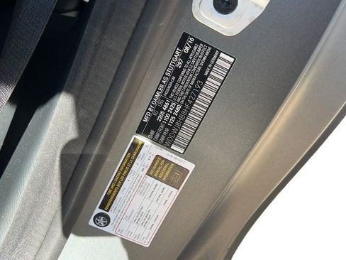 Used 2017 Mercedes-Benz C 63 AMG S image 22