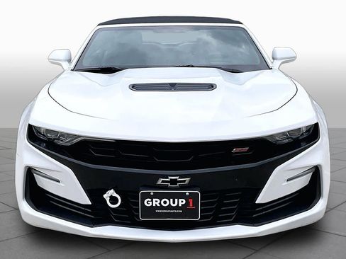 Used 2019 Chevrolet Camaro SS RWD image 4
