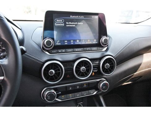 Used 2022 Nissan Sentra SV image 15