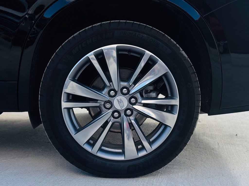 Used 2025 Cadillac XT6 Premium Luxury w/ Technology Package AWD/4WD image 26