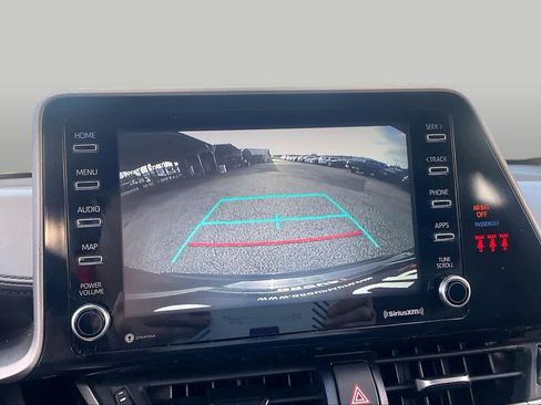 Used 2020 Toyota C-HR LE FWD image 26