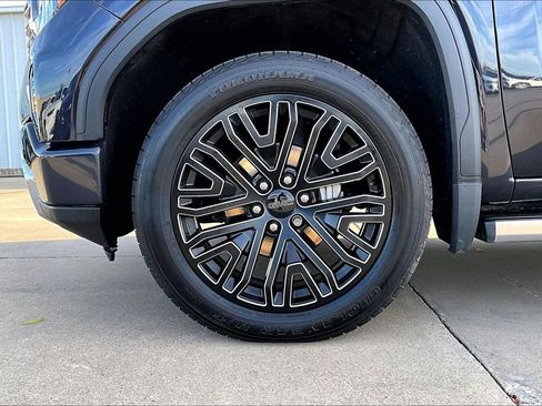 Used 2022 GMC Sierra 1500 Denali Ultimate image 11