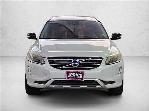 Used 2017 Volvo XC60 T5 Dynamic w/ Advanced Package AWD/4WD image 2