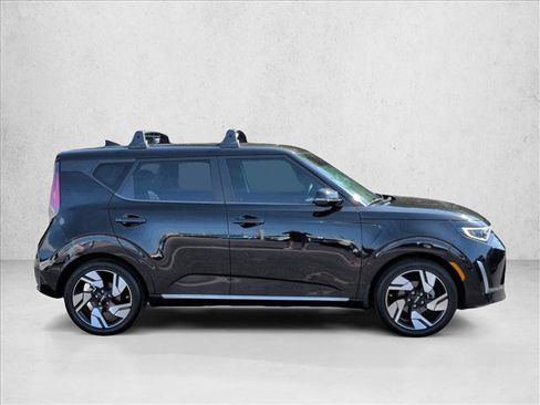 Used 2025 Kia Soul GT-Line w/ GT-Line Technology Package FWD image 5