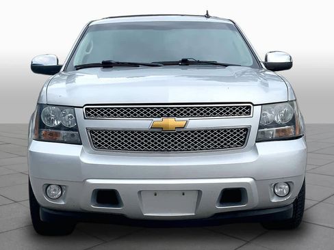 Used 2012 Chevrolet Tahoe LTZ RWD image 3