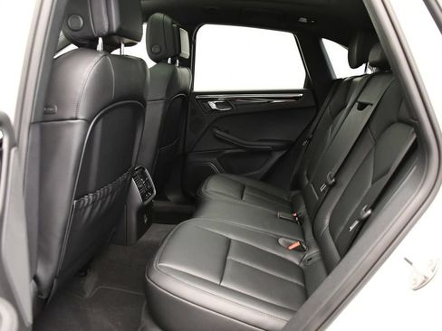 Certified 2026 Porsche Macan Turbo AWD/4WD image 44