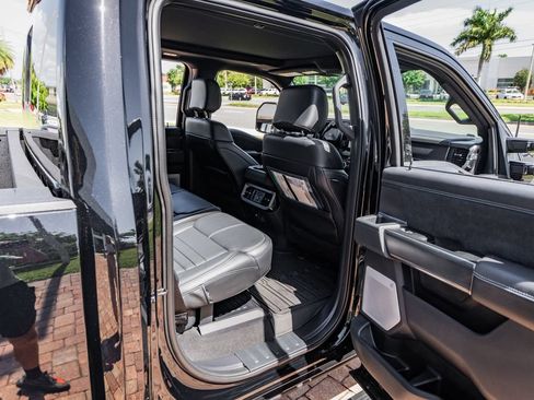 Used 2026 Ford F250 Platinum AWD/4WD image 39