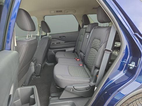 New 2026 Nissan Pathfinder SV image 17