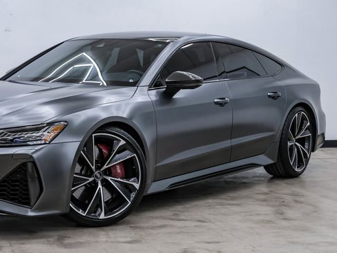 Used 2021 Audi RS 7 Sportback w/ Carbon Optic Package image 3