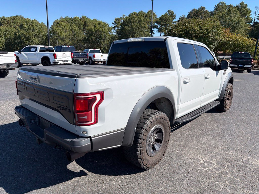 Used 2017 Ford F150 Raptor w/ Equipment Group 802A Luxury AWD/4WD image 19