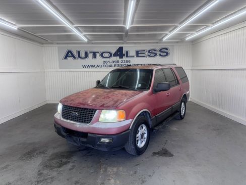Used 2003 Ford Expedition XLT image 1