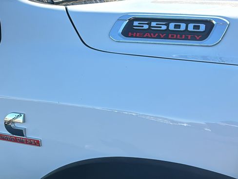 New 2026 RAM 5500 Tradesman w/ Chrome Appearance Group AWD/4WD image 9