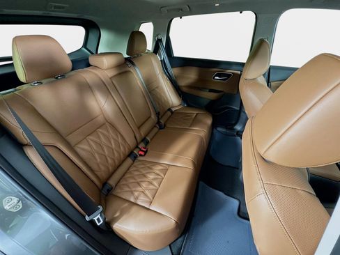 New 2026 Nissan Rogue Platinum image 28