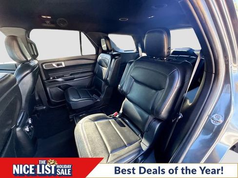 Used 2020 Ford Explorer XLT w/ Equipment Group 202A image 22