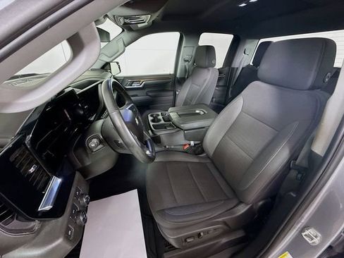 Used 2024 Chevrolet Silverado 1500 LT image 21