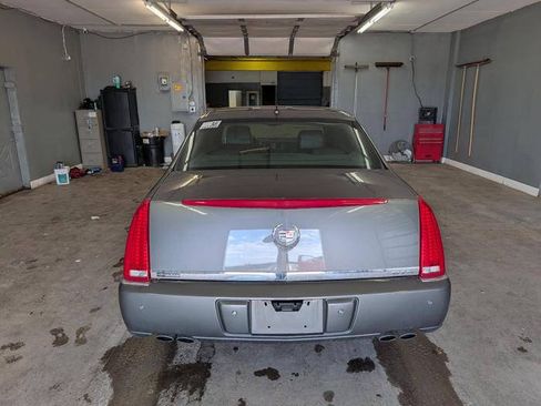 Used 2007 Cadillac DTS Luxury II FWD image 47