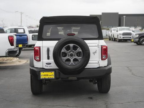 Used 2024 Ford Bronco Big Bend image 7