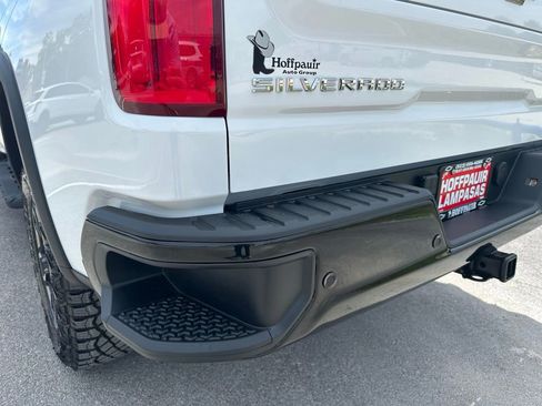 New 2026 Chevrolet Silverado 1500 ZR2 AWD/4WD image 9