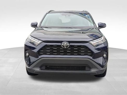 Used 2023 Toyota RAV4 XLE Premium image 32
