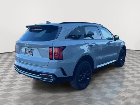 Used 2023 Kia Sorento SX image 5