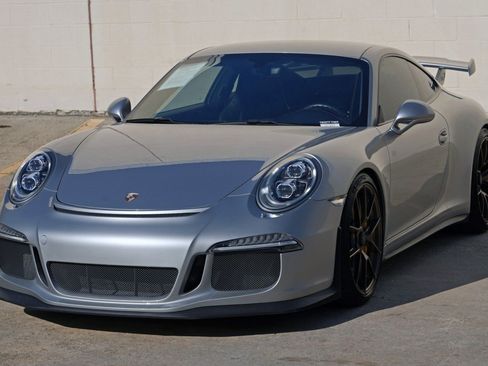 Used 2014 Porsche 911 GT3 RWD image 38